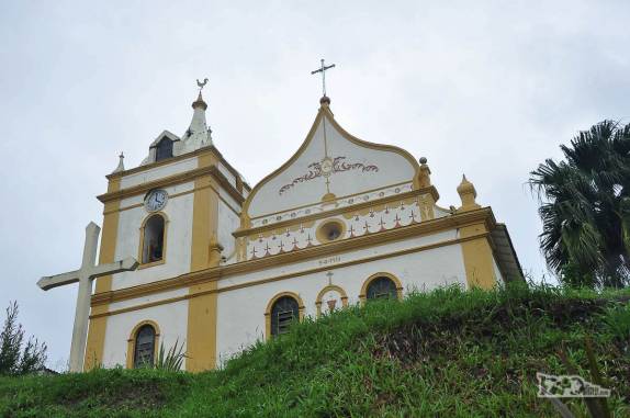 A igreja matriz de Antonina, cidade histórica no litoral do Paraná